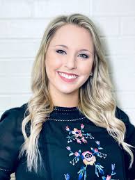 Plano ISD على X: "Meet Bowman Middle School Teacher of the Year Bailey  Ferrell. Her teaching philosophy: “I have always been a strong believer in  leading by example.” Read more: https://t.co/7rqEYBJoHn #PISDTOTY2021