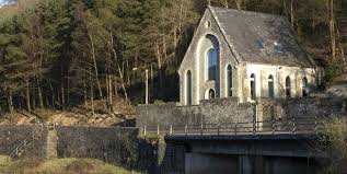 Homes For Sale The Top 8 Chapels For Sale In Wales Chapel Holiday Cottage Sale House