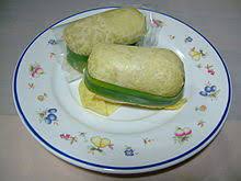Klepon adalah salah satu makanan tradisional di jawa. Lemper Wikipedia