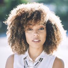 8 Curly Hairstyles To Make You Look Younger Beauty Hair Color Beauty Hair Dye Medium Length Hair Styles