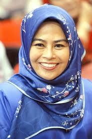 Penggulungan presiden umno datuk seri dr ahmad zahid hamidi. 195 028 Data Plans 3 773 Devices Distributed To Higher Education Students From B40 Category