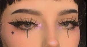 Desireemyersss On Pinterest Grunge Makeup Makeup Eyeliner Edgy Makeup Hope your week has been good thus far. makeup eyeliner