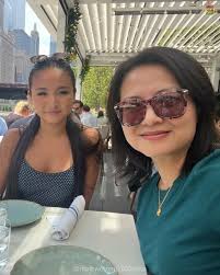 Hello, my name is Isabelle Perry and I am 100% committed to Northwestern.  💜 I am from Elm Grove, WI, so excited to explore Chicago even more! I  intend