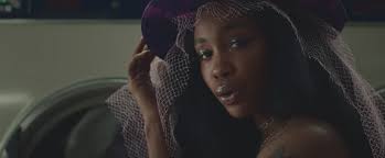 Gorgeous hair is a twist away with drew barrymore's newest flower hair tool. Music Video Breakdown Drew Barrymore By Sza Arts The Harvard Crimson