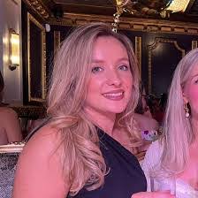 Katie Plummer's Instagram, Twitter & Facebook