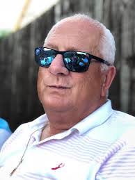 Graham Bradbury's Instagram, Twitter & Facebook