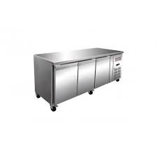 Table Refrigeree Boulangerie Patisserie 3 Portes Avec Plan De Travail En Inox 2 C 8 C En 2020 Plan De Travail Boulangerie Patisserie Inox