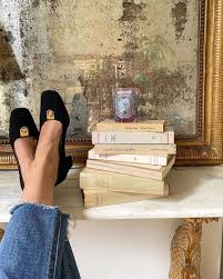 Whether you are looking for party favors, table centerpieces, wedding cake décor, or. 11 Types Of Parisian Decorations Chic Accents For The Home