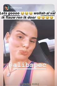 Famke Louise daagt Ali B uit tot een duel