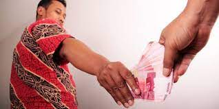 Cairkan pinjaman mauringan maucash pakai voucher bebas_77 dan dapatkan voucher gratis angsuran 1x maksimal rp 700.000. 5 Etika Perlu Anda Perhatikan Saat Pinjam Uang Ke Kerabat Atau Teman Merdeka Com
