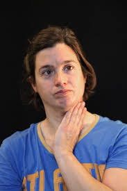 Julia Harder's Instagram, Twitter & Facebook