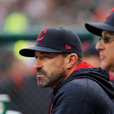 Cleveland Indians knew of Mickey Callaway complaints, report says