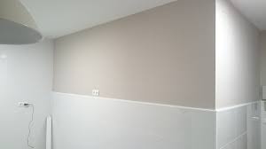 Cuando las paredes de tu casa necesiten con urgencia un cambio de color, quizá te sientas tentado a simplemente tomar la brocha y pintarlas. Foto Pintura Pared Lisa Cocina De Pintoresydecoracion Mb 1031718 Habitissimo