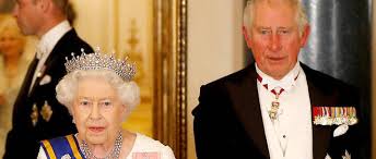 Le prince qui fut promis est un héros prophétisé, un sauveur de l'humanité, qui serait né sous une étoile saignant au milieu du sel et de la fumée pour réveiller les dragons. Le Prince Charles Futur Roi Contrarie Le Point