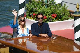 1 августа 1941, уджда, марокко). Giacca Autunno 2020 Sveva Alviti A Venezia 77 Con Anthony Delon