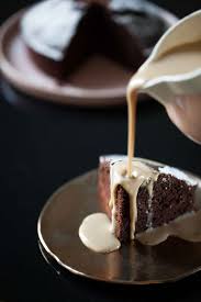 Gateau Au Cacao Et Beurre Sale C Panierdesaison En 2020 Gateau Au Cacao Gateau Chocolat Dessert