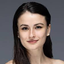 Lillian Devlin's Instagram, Twitter & Facebook