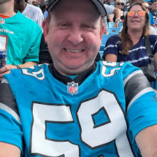 What do you think of this 49ers logo redesign? I think it looks kinda cool.  I like how the pickaxe is incorporated to really show the gold digger theme  of the 49ers.