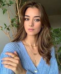 Barbara Strunk's Instagram, Twitter & Facebook