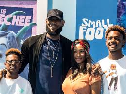 Savannah brinson wife of lebron james, the nba player with the cleveland cavaliers. Lebron James And Wife Savannah Shut Down False Rumors About Bronny Revolt