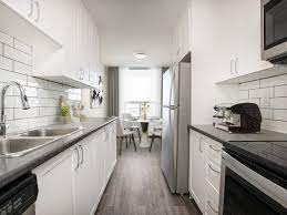 In the very heart of brampton, is the 3 building complex of 3 and 11 knightsbridge and 5 kings cross. 2 Bedroom Apartment Condo House For Rent In Brampton