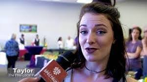 Heather Bardin's Instagram, Twitter & Facebook