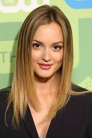 20 Leighton Meester Hairstyles With Pictures Leighton Meester Hair Hair Color Light Brown Light Brown Hair