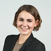 700+ "Ágatha" profiles