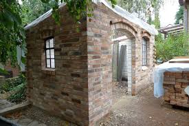 So Manche Stunde Nach Feierabend Einige Samstage Viel Staub Und Schweiss Hat Es Meinen Helden Gekostet Diesen St Gartenhaus Bauen Gartenhaus Design Gartenhaus