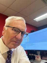 Wave your hands in the air like you just don't care!” I have a new Hhhhall  of Shame story about a DJ who just don't care! Turn