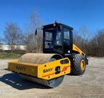 Types of Compactors and Rollers | Newman Tractor