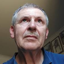 Hi, I'm an illustrator making work inspired by nature. This is a favourite  piece. Follow my insta @art_by_leaf to support more of my work!🌿