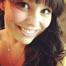 Lacey Benton (laceyloulou)