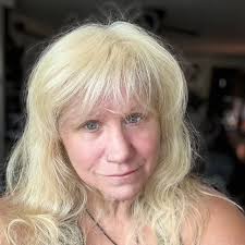 Darlene Hansen (@ismoniak) • Threads, Say more