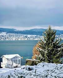 This Was The Scene On Lake Zurich Yesterday Morning On The First Day Of Spring The Weather Has Been Crazy This Year And First Day Of Spring Zurich Lake Zurich