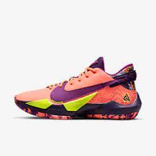 He had one pair of shoes that he had to share with his brothers. Giannis Antetokounmpo Shoes Nike Com