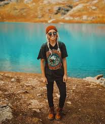 Pin By Isabelle Schreck On Chill Clothes In 2019 Pinterest Style Fashion And Outfits Pin By I Hiking Outfit Women Camping Outfits For Women Hiking Women