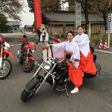 ボード shrine のピン