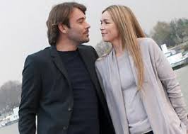 Après le départ de johanna pour le texas, christian a rejoint ses amis de toujours. Les Mysteres De L Amour Une Saison 2 Et Peut Etre Meme Une 3eme Paperblog