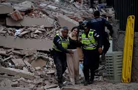 🇧🇷 According to Venezuelan outlet El Sumario, Neymar Jr. has reportedly  donated US$250,000 (approximately R$1.3 million) to support victims of the  devastating earthquakes in Venezuela. The donation will reportedly fund humanitarian  relief