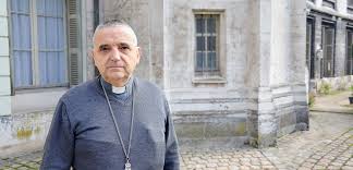 « il était chaleureux et souriant » selon des religieux du finistère. Zbtyqyuplfch4m