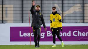 Dortmund (bundesliga) current squad with market values transfers rumours player stats fixtures news. Edin Terzic Who Is Borussia Dortmund S New Manager Sports Illustrated