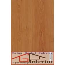 Decking kayu ulin merupakan jenis decking kayu paling baik dengan tingkat kekerasan, kekuatan dan keawetan kelas i membuat kayu ulin sangat bisa diandalkan untuk penutup lantai halaman rumah anda. Jual Elegant Maple Lantai Kayu Parket Interwood Toko Griya Parket Interior Jakarta Indotrading