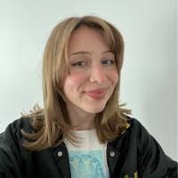 Heidi Cantrell's Instagram, Twitter & Facebook