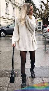 Looking For Some Casual New Year S Eve Outfits Sometimes Jeans Are Better Than Sequins These Nye Outfit Ideas In 2020 Silvester Outfit Silvester Outfit Damen Outfit