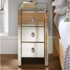Tische für esszimmer, wohnzimmer und zum arbeiten. Nachttische Chrom Zum Verlieben Wayfair De
