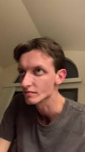 Travis Presnell's Instagram, Twitter & Facebook