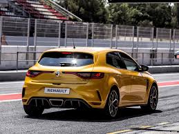 Amazing Wallpapers Of This 2019 Renault Megane R S Trophy Is This The Best Affordable Fast Car Renault Renaultsport Rs Meganers Megane Clio Clio Auto