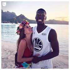 Suchen sie nach pogba girlfriend fotos und über 100 millionen weiteren. Oh My Goal Paul Pogba And His Girlfriend Facebook