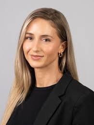 Shelby Cullison's Instagram, Twitter & Facebook